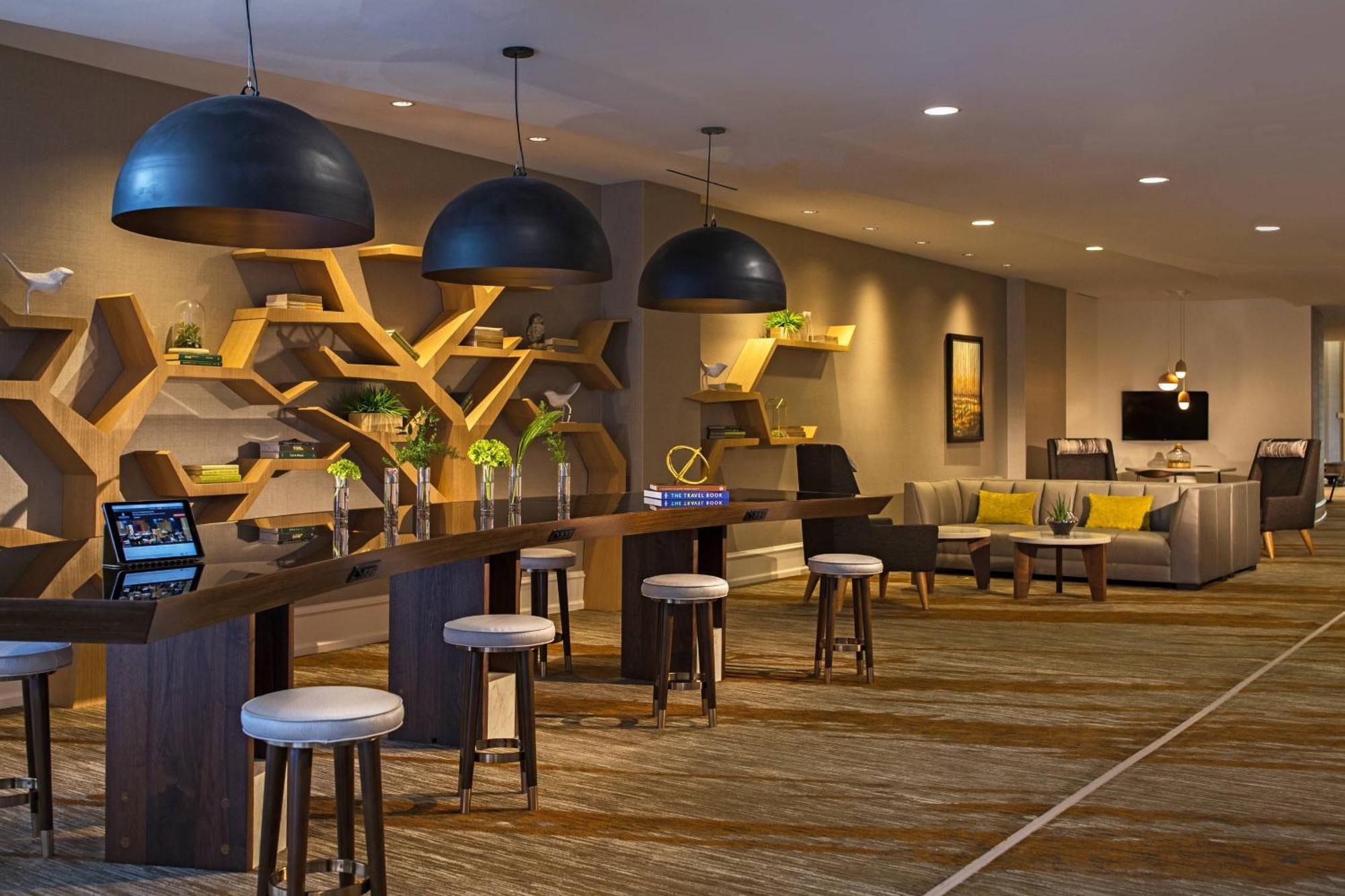 Renaissance Raleigh North Hills Hotel Eksteriør bilde