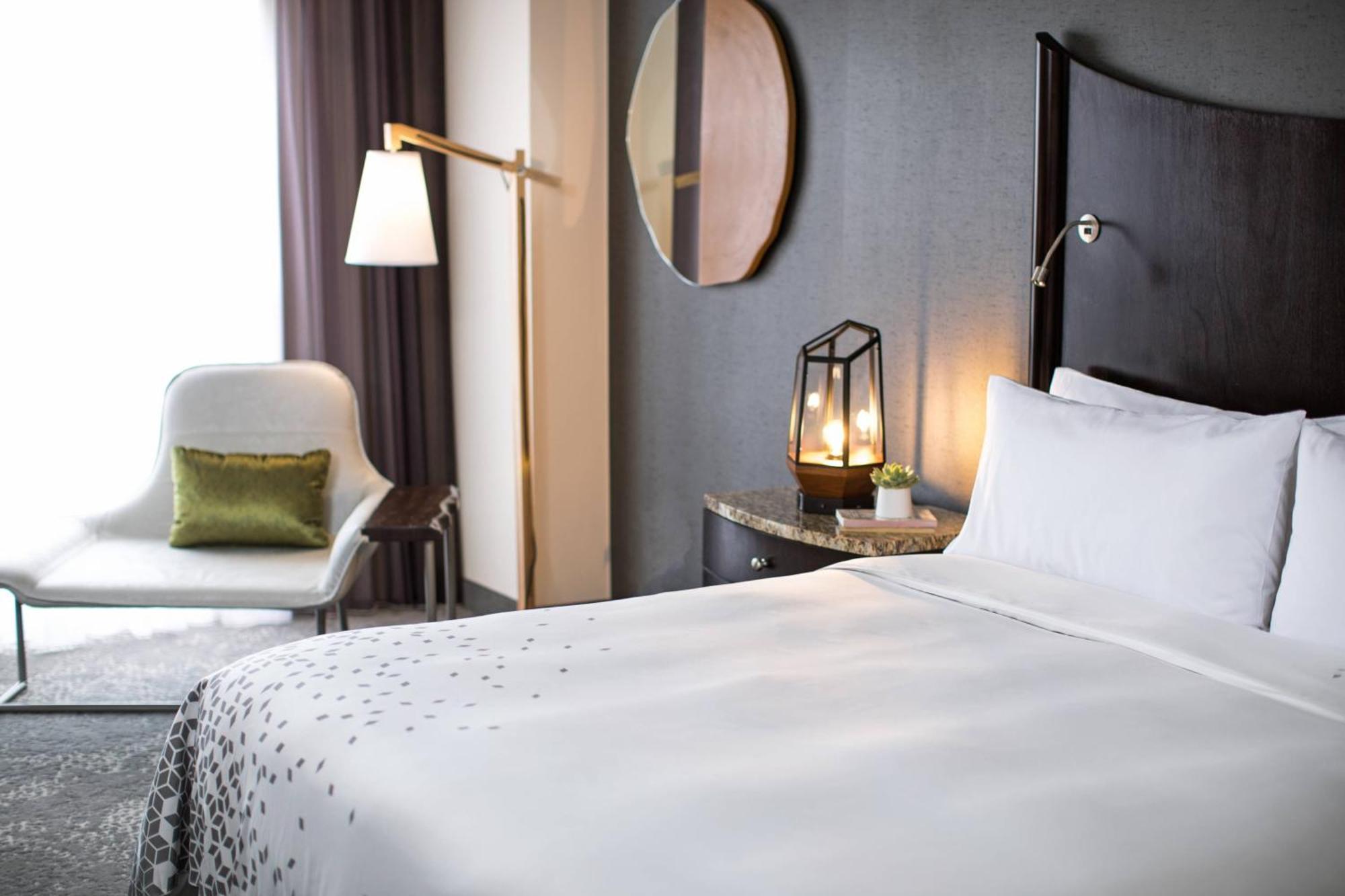 Renaissance Raleigh North Hills Hotel Eksteriør bilde
