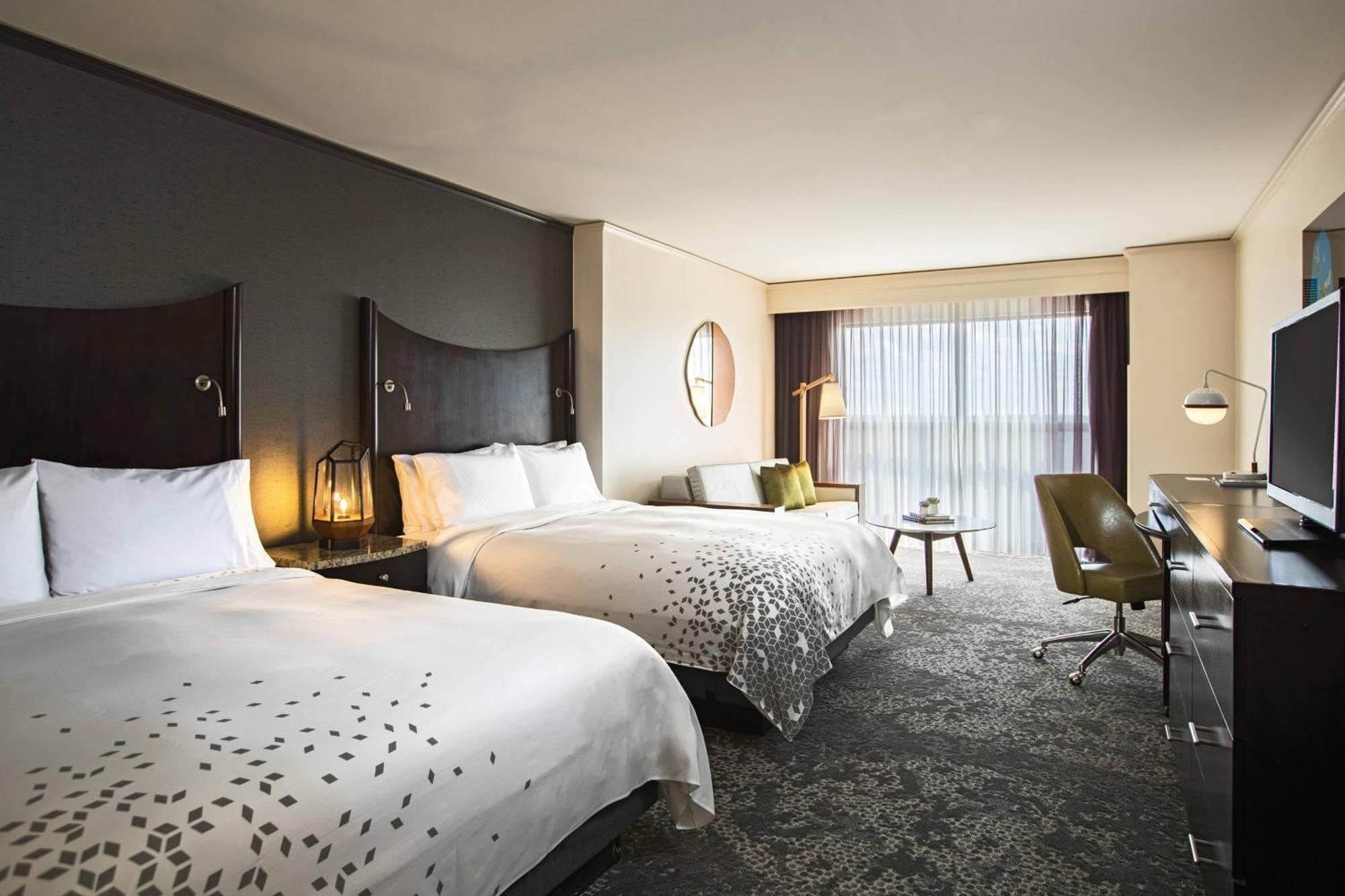 Renaissance Raleigh North Hills Hotel Eksteriør bilde